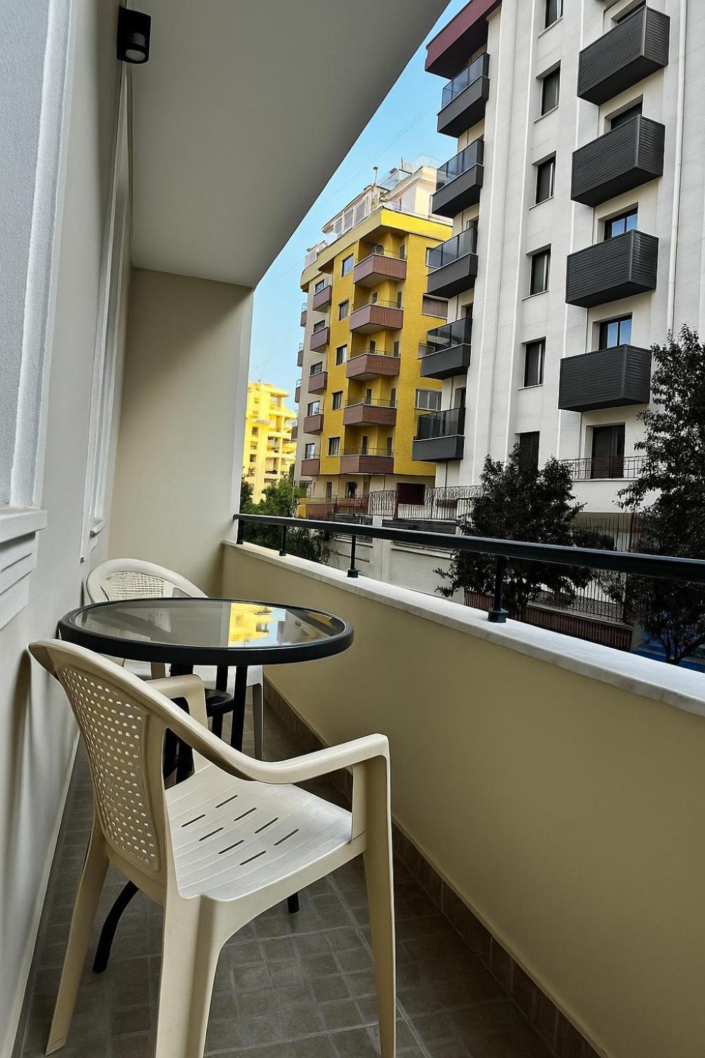 Hotel Globo Дуррес Экстерьер фото