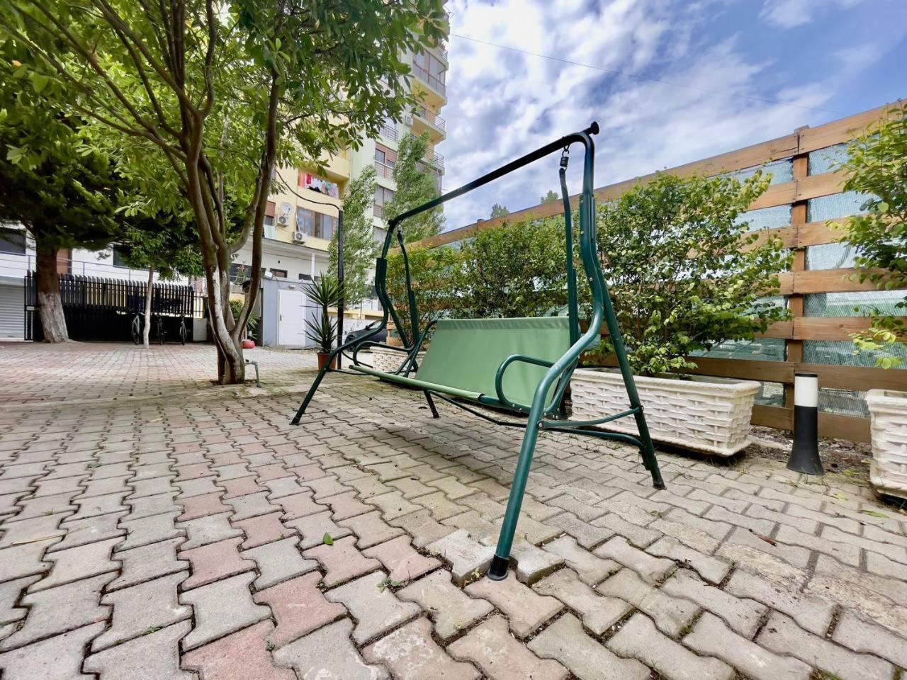 Hotel Globo Дуррес Экстерьер фото